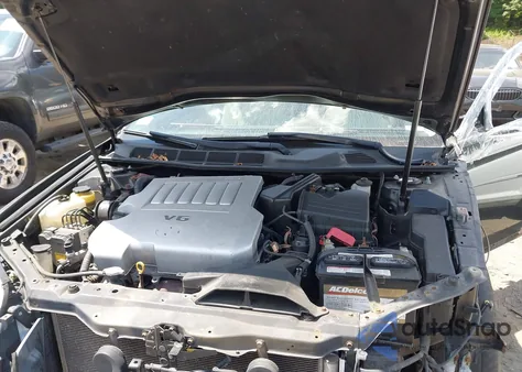 2011 Toyota Avalon Limited z USA, uszkodzony, nr VIN 4T1BK3DB5BU392500